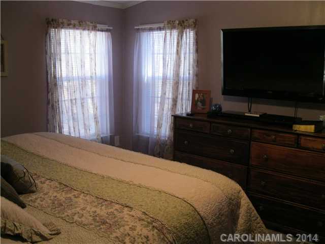 122  Dealwood Drive Statesville North Carolina 28625