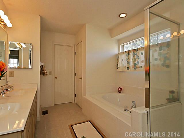8617  Barrister Way Charlotte North Carolina 28216