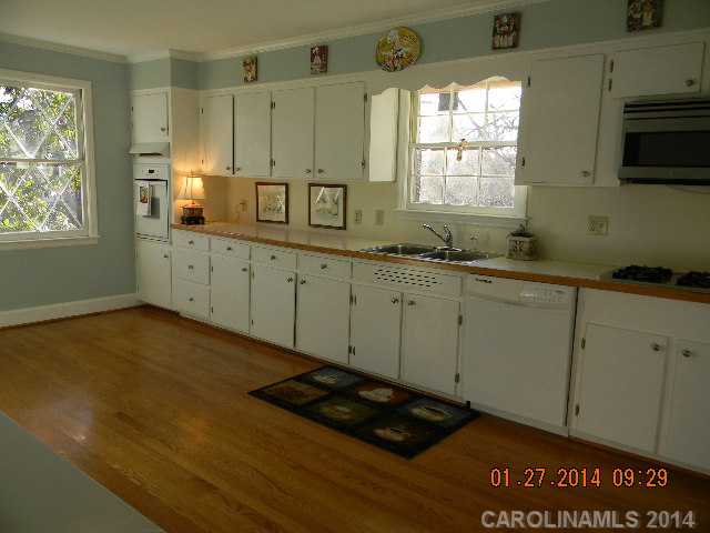 3200  Landerwood Drive Charlotte North Carolina 28210