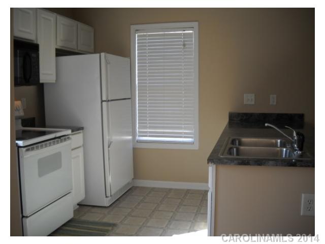 6101  Branch Hill Circle Charlotte North Carolina 28213