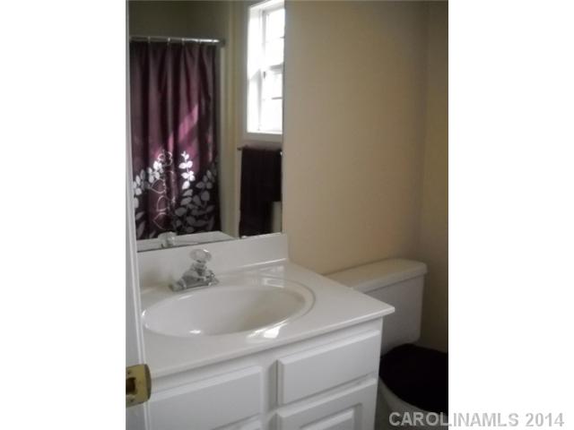 6101  Branch Hill Circle Charlotte North Carolina 28213