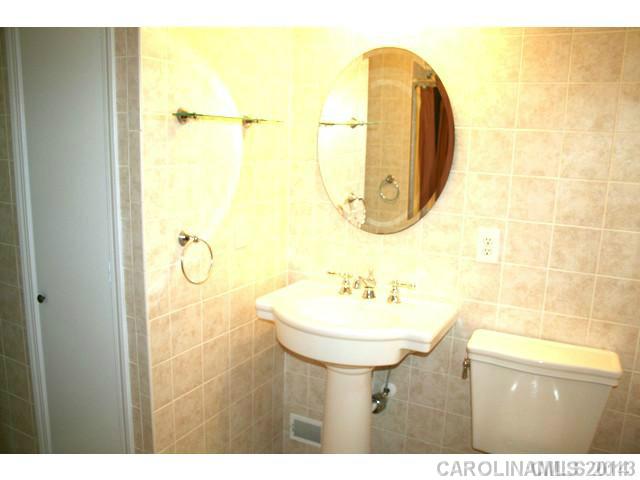 5122  Furman Place Charlotte North Carolina 28210
