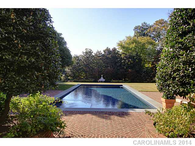 260  Cherokee Road Charlotte North Carolina 28207