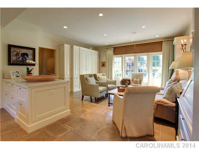 260  Cherokee Road Charlotte North Carolina 28207