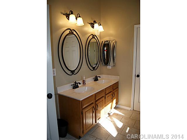 8822  Oakham Street Huntersville North Carolina 28078
