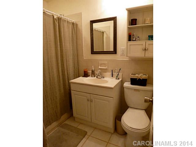 3515  Manchester Drive Charlotte North Carolina 28217