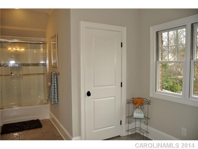 2231  Hastings Drive Charlotte North Carolina 28207