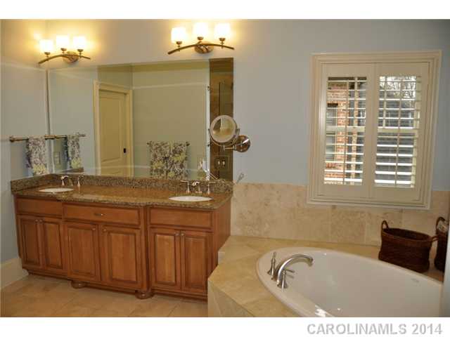 2231  Hastings Drive Charlotte North Carolina 28207