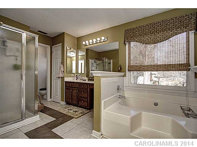 13709  Portpatrick Lane Matthews North Carolina 28105