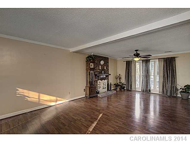13709  Portpatrick Lane Matthews North Carolina 28105