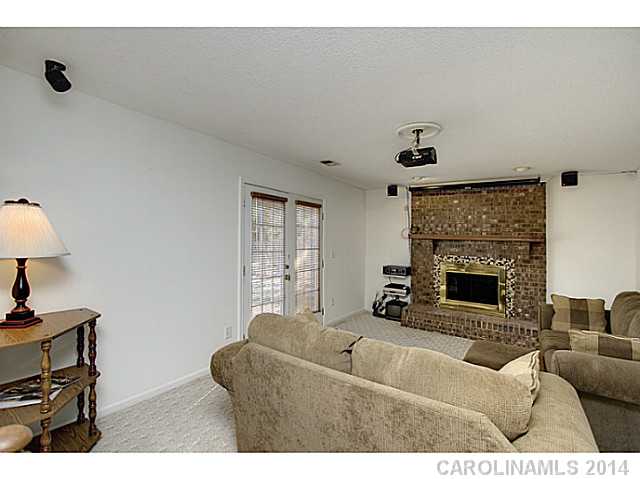 1928  Rothmullan Drive Charlotte North Carolina 28262