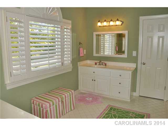 5718  Providence Country Club Drive Charlotte North Carolina 28277