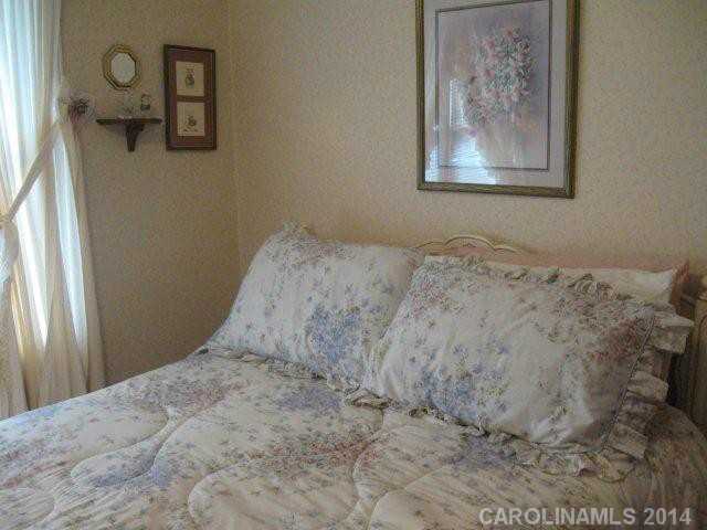 105  Carolina Circle Lincolnton North Carolina 28092