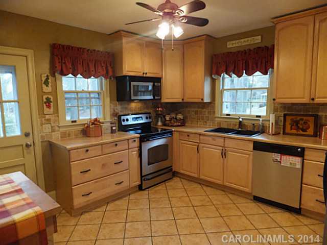 910 S South Street Gastonia North Carolina 28052