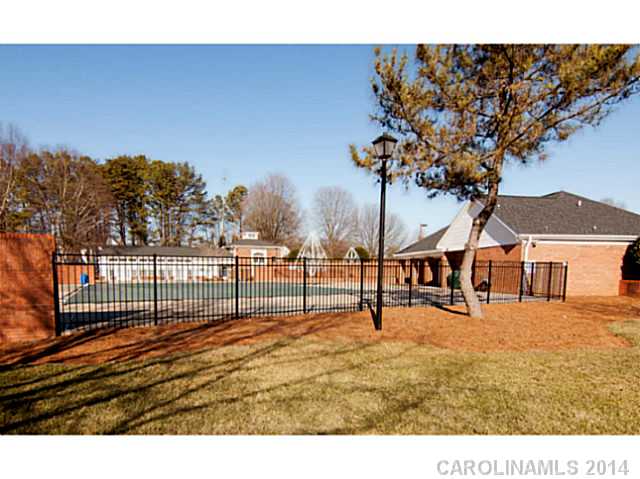 8939  Raven Park Drive Charlotte North Carolina 28216