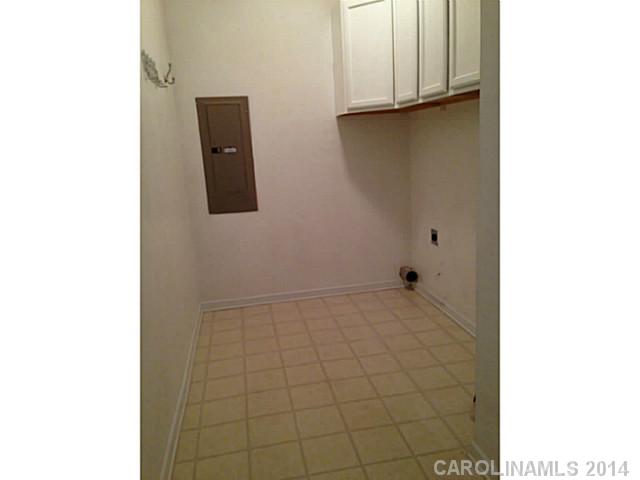 136  Farmdale Drive Troutman North Carolina 28166