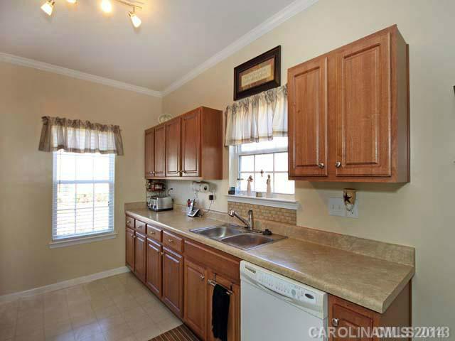 136  Farmdale Drive Troutman North Carolina 28166