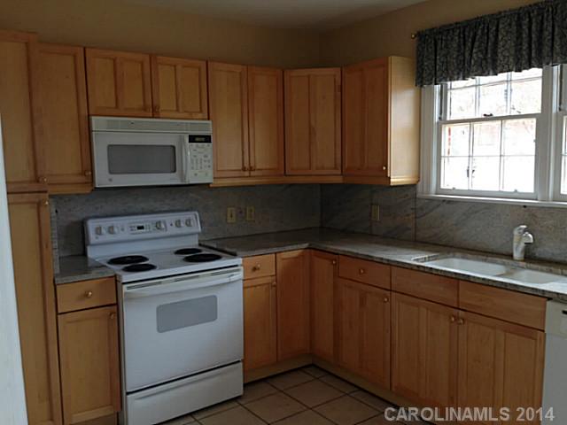 1927  Brandon Circle Charlotte North Carolina 28211