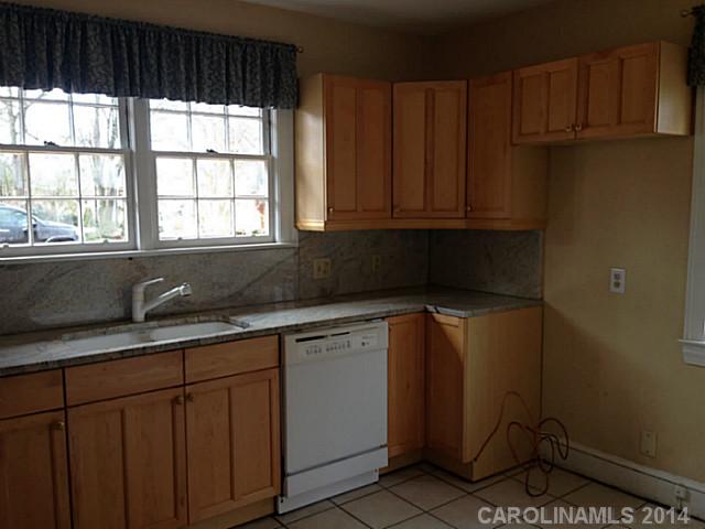 1927  Brandon Circle Charlotte North Carolina 28211