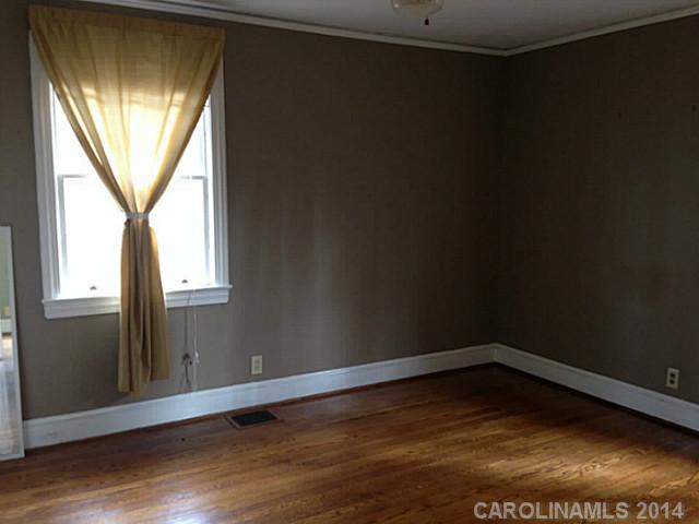 1927  Brandon Circle Charlotte North Carolina 28211