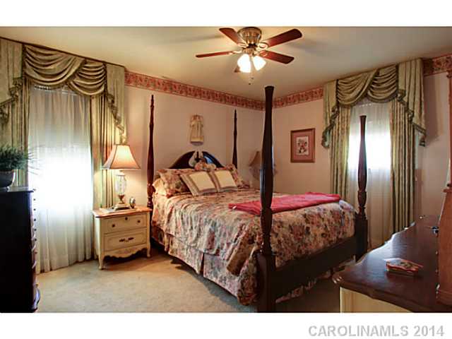 4028  Southgate Drive Charlotte North Carolina 28205