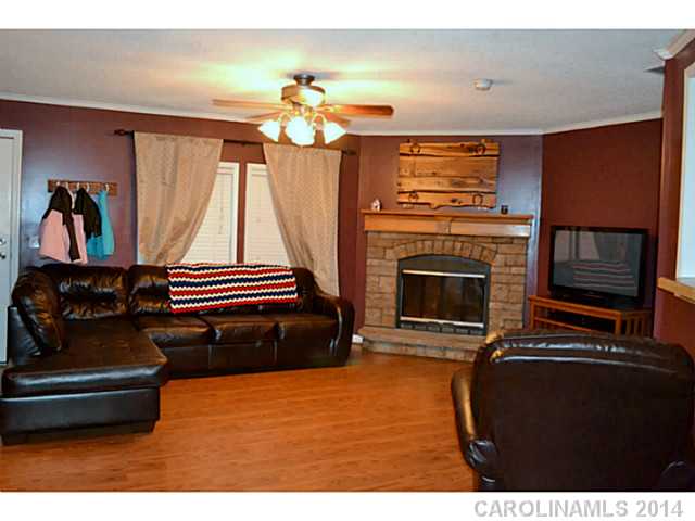 3916  Cansler Road Vale North Carolina 28168