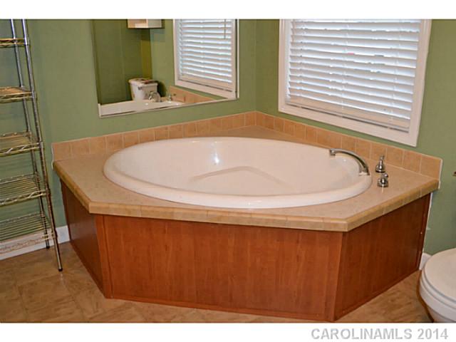 3916  Cansler Road Vale North Carolina 28168