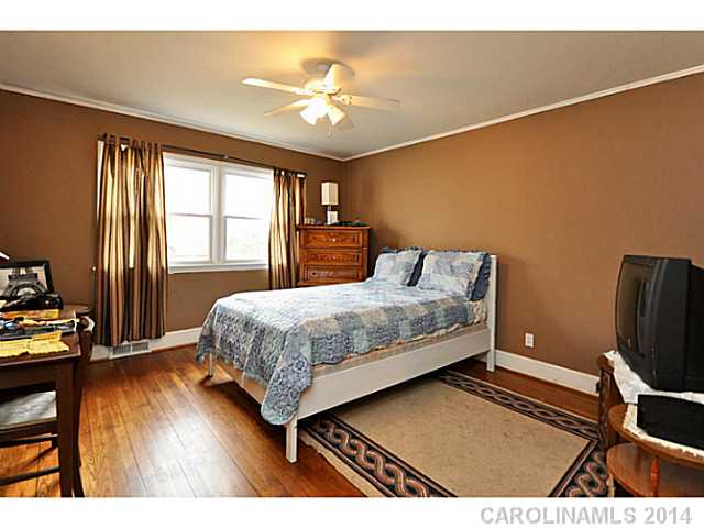 6217  King George Drive Charlotte North Carolina 28213