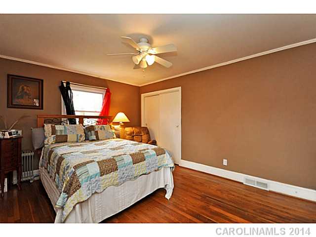 6217  King George Drive Charlotte North Carolina 28213