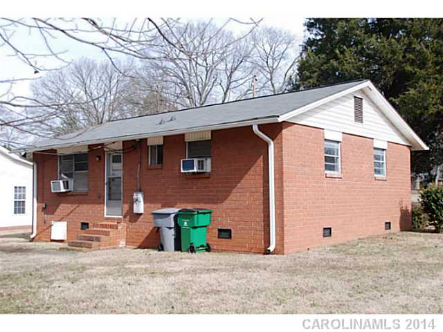 1319  Thompson Avenue Charlotte North Carolina 28216
