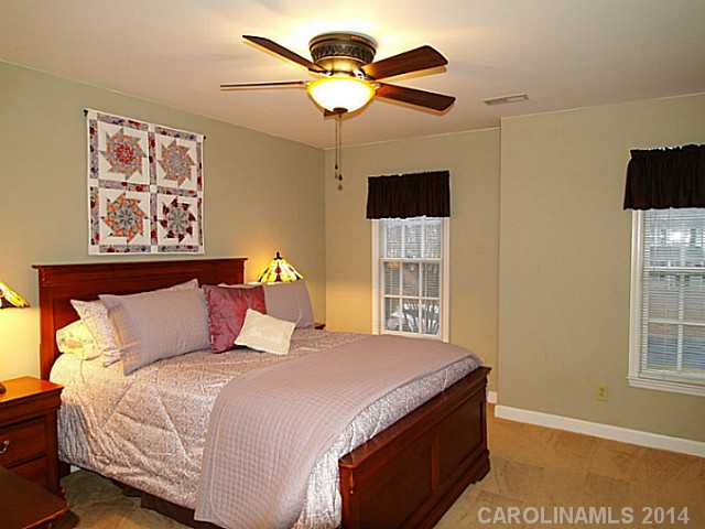 2421  Kirkholm Drive Matthews North Carolina 28105