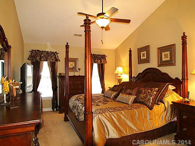 2421  Kirkholm Drive Matthews North Carolina 28105