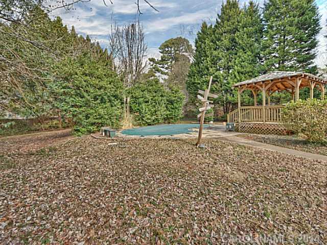 2425  Seth Thomas Road Charlotte North Carolina 28210