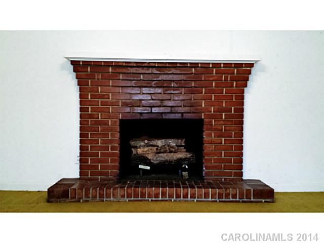 2010  Linwood Road Gastonia North Carolina 28052