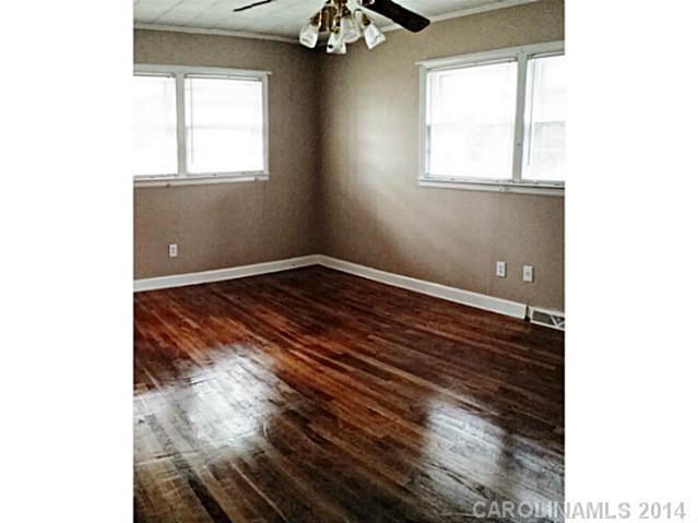 2010  Linwood Road Gastonia North Carolina 28052