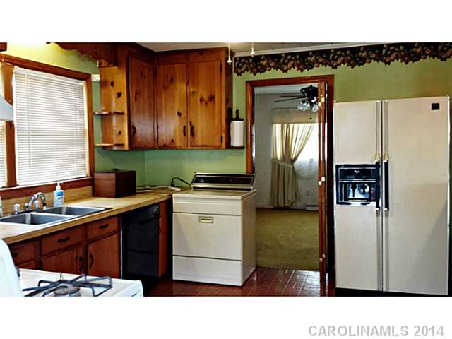 2010  Linwood Road Gastonia North Carolina 28052
