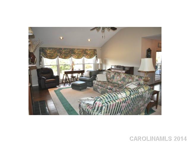 4297  Lee Cline Road Conover North Carolina 28613