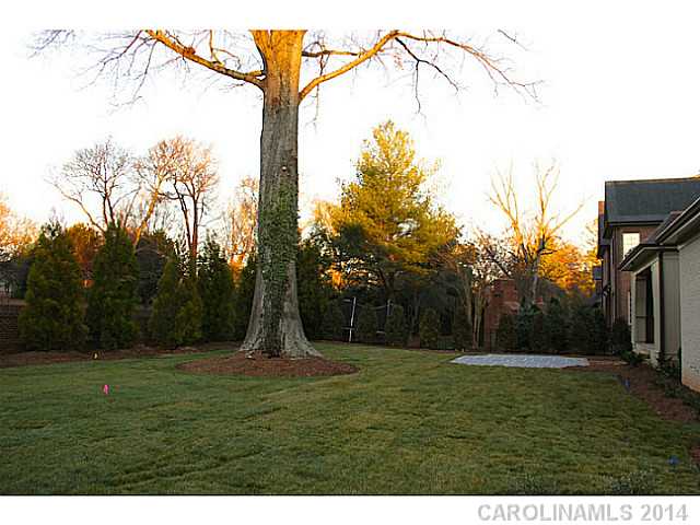 2512  Maybank Drive Charlotte North Carolina 28211