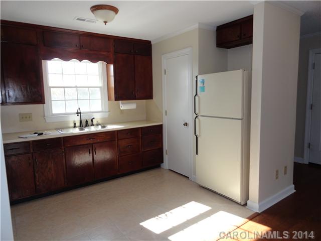 1951  Wexford Court Gastonia North Carolina 28054
