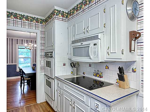 1100  Tuxedo Court Charlotte North Carolina 28211