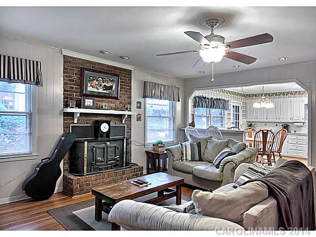 1100  Tuxedo Court Charlotte North Carolina 28211