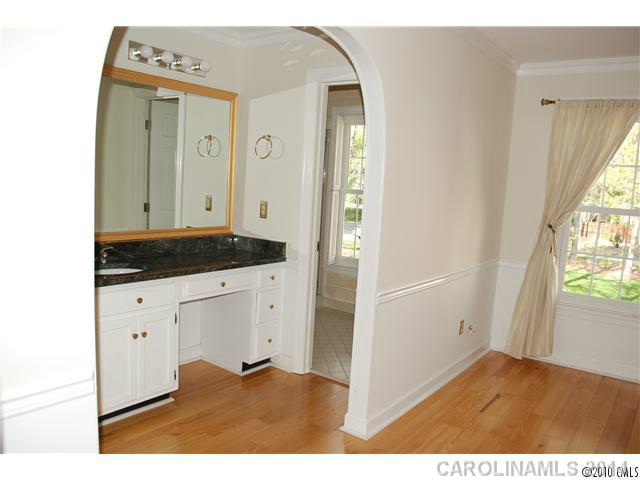 8004  Cottontail Court Charlotte North Carolina 28270