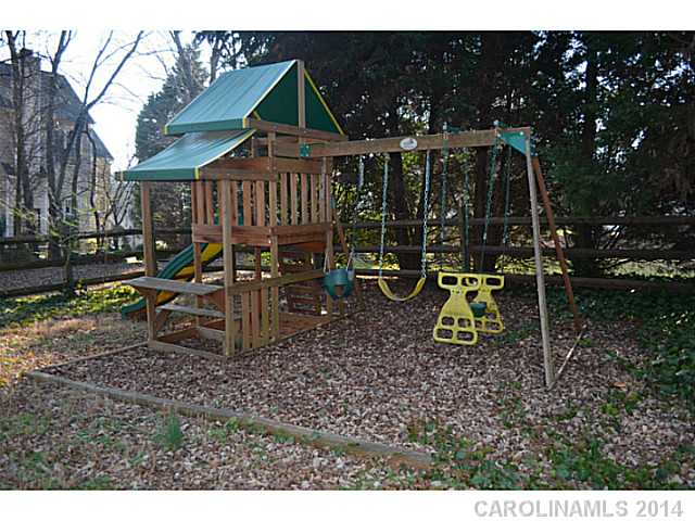 9907  Furlong Trail Charlotte North Carolina 28269