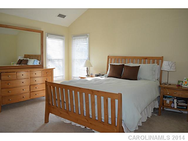 9907  Furlong Trail Charlotte North Carolina 28269
