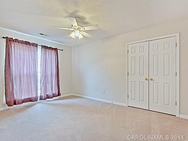 2127  Shalimar Drive Charlotte North Carolina 28216