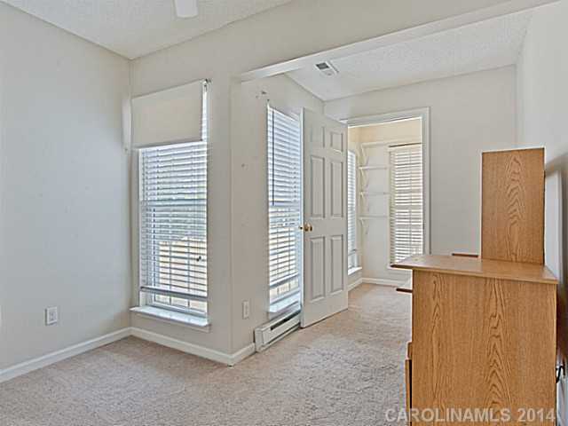 2127  Shalimar Drive Charlotte North Carolina 28216