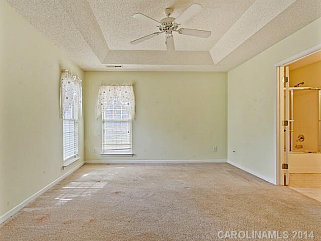 2127  Shalimar Drive Charlotte North Carolina 28216