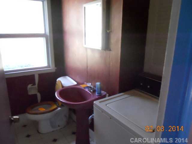 4626  Hidden Valley Road Charlotte North Carolina 28213