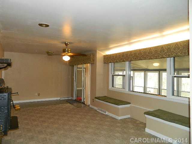 6225  Branch Hill Circle Charlotte North Carolina 28213