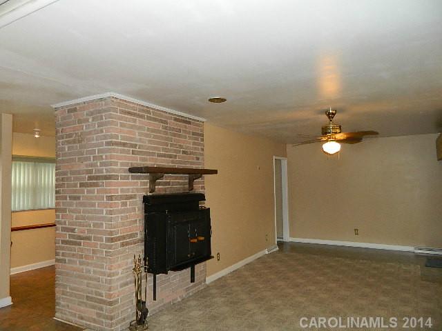 6225  Branch Hill Circle Charlotte North Carolina 28213